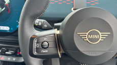 MINI Aceman 135kW E Classic 43kWh 5dr Auto Electric Hatchback